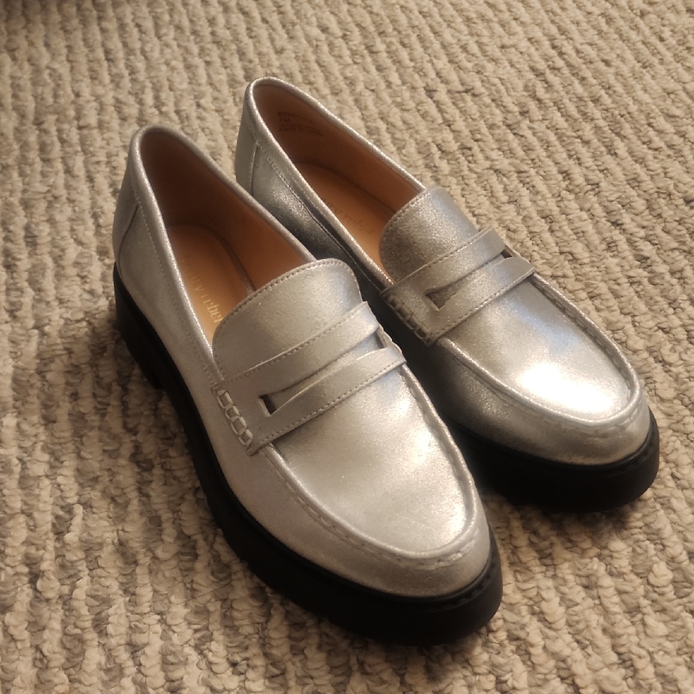 Luxury Rebel Silver Loafers Size 7